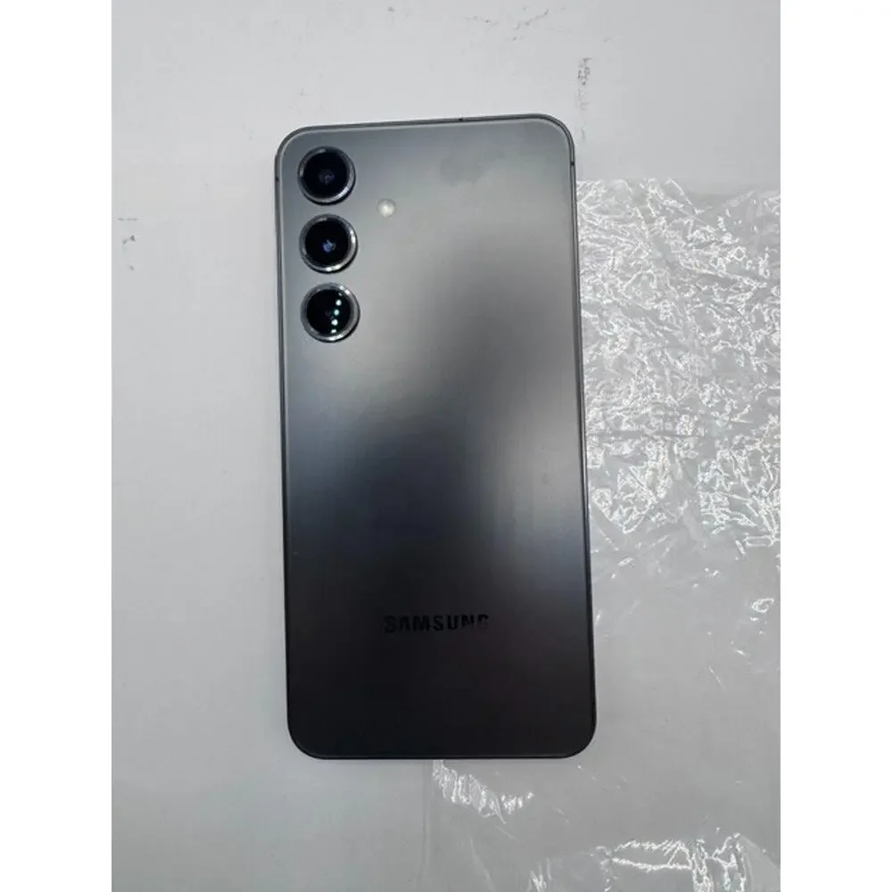 Samsung Galaxy S24 128GB S921U Fully Unlocked - Excellent condition